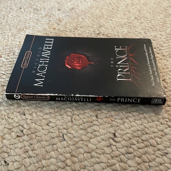 The Prince by Niccolo Machiavelli - Picture 5 of 5